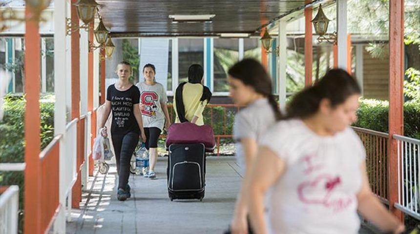 Son dakika | KYK yurt başvuru sonuçları açıklandı! 13 Eylül'e kadar vakit var; taahhütname detayı... İşte e-Devlet yurt yerleştirme sonucu sorgulama ekranı