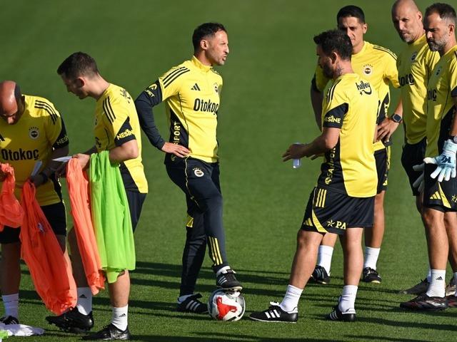 Fenerbahçe'nin yeni teknik direktörü Tedesco'dan antrenman sonrası karar! O isme hayran oldu: Transfer iptal