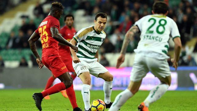 Batalla takdir topluyor