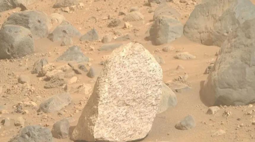 NASA duyurdu! Mars'ta yaşam izi bulundu