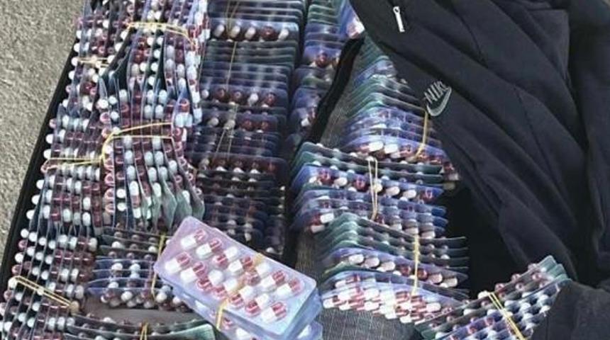 Denizli’de jandarma uyuşturucu tacirlerine geçit vermiyor