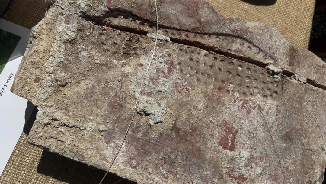 Yer: Burdur! 2 bin yıllık kadın ayak izi bulundu 1