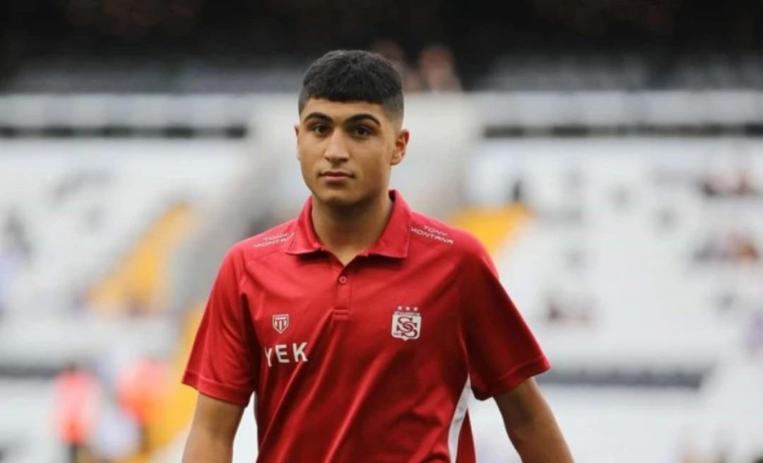 Ali Koç açıklamıştı, o isim ortaya çıktı! Fenerbahçe den son gün bombası... Resmi teklif yapıldı bile! 3