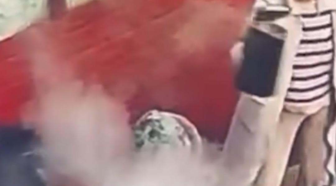 Torununun yanında komşusu dehşeti yaşattı! Kafasından aşağıya kaynar su döktü: Aldığı ceza pes dedirtti 3