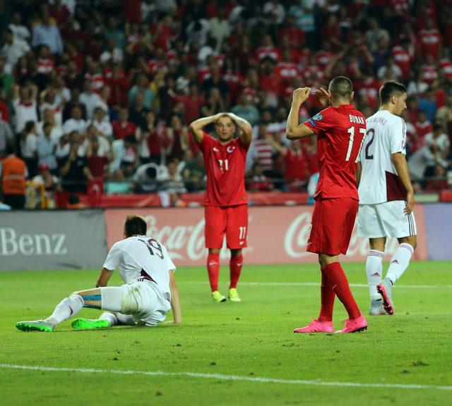 Türkiye - Letonya maçından kareler