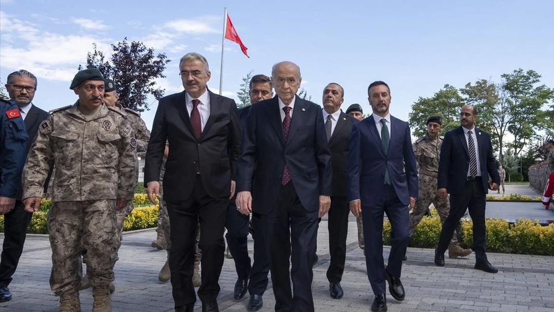 Bahçeli nin elini öpmüştü! Özel Harekat Başkanı Süleyman Karadeniz in yeni görev yeri belli oldu 1