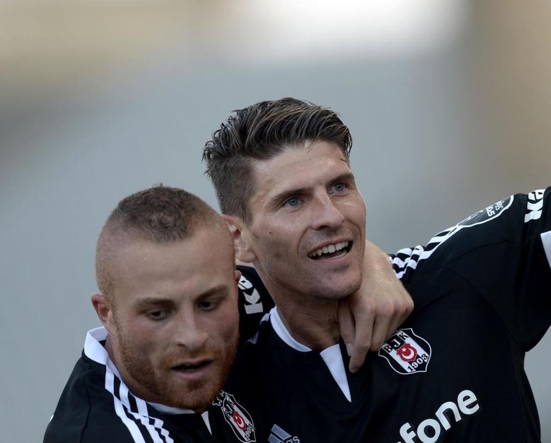 Beşiktaş - Başakşehir ma&ccedil;ından kareler 2015-2016