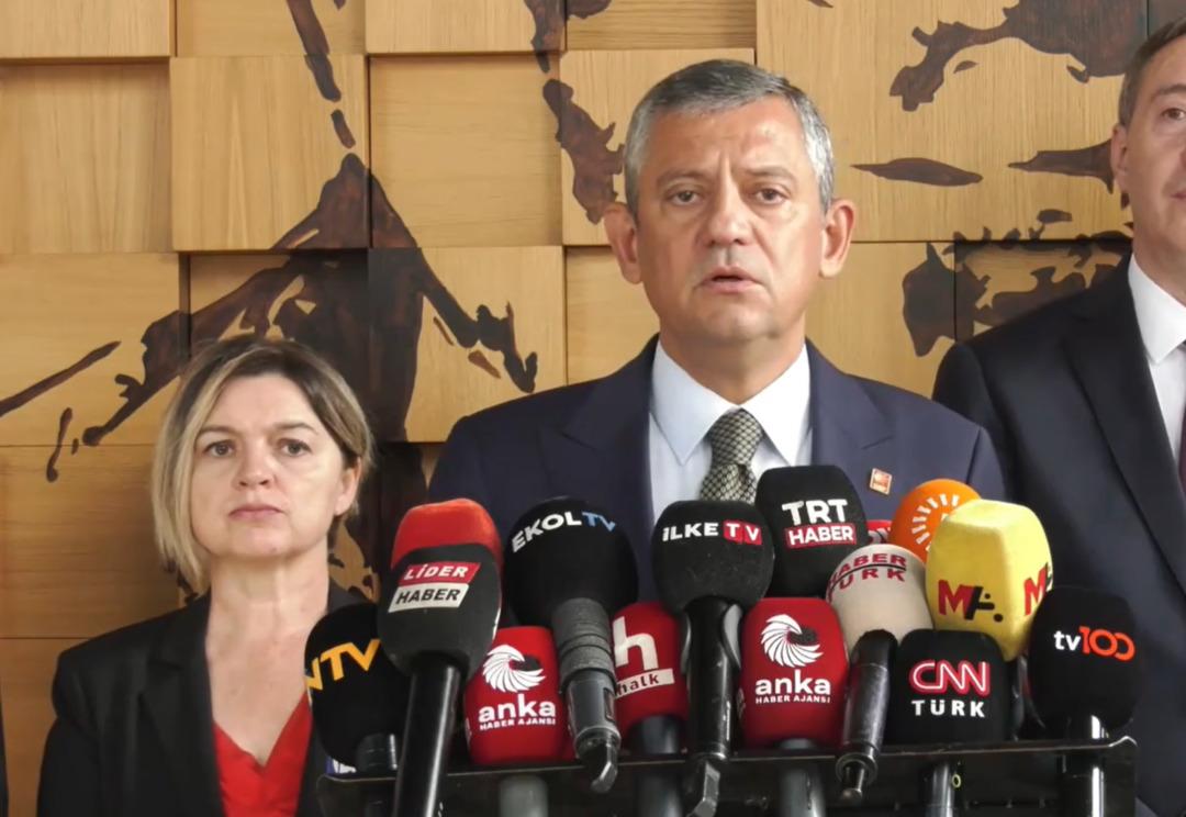 Bahçeli ye sokak yanıtı! Özgür Özel: "Amacımız haneye tecavüze engel olmak" 1