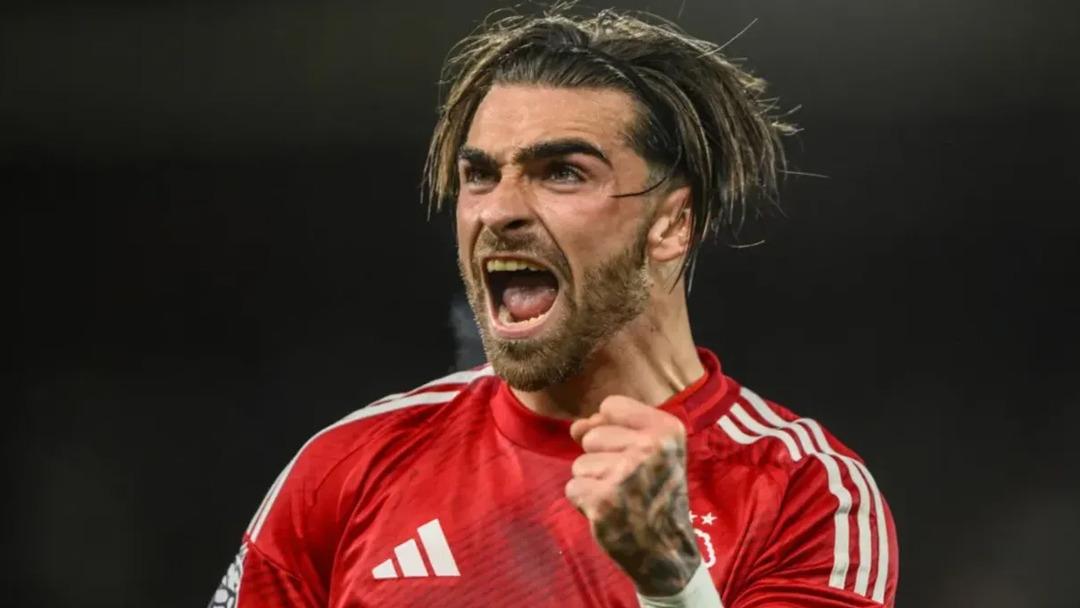 Transferde son gün bombası! Beşiktaş için İstanbul a geldi... 1