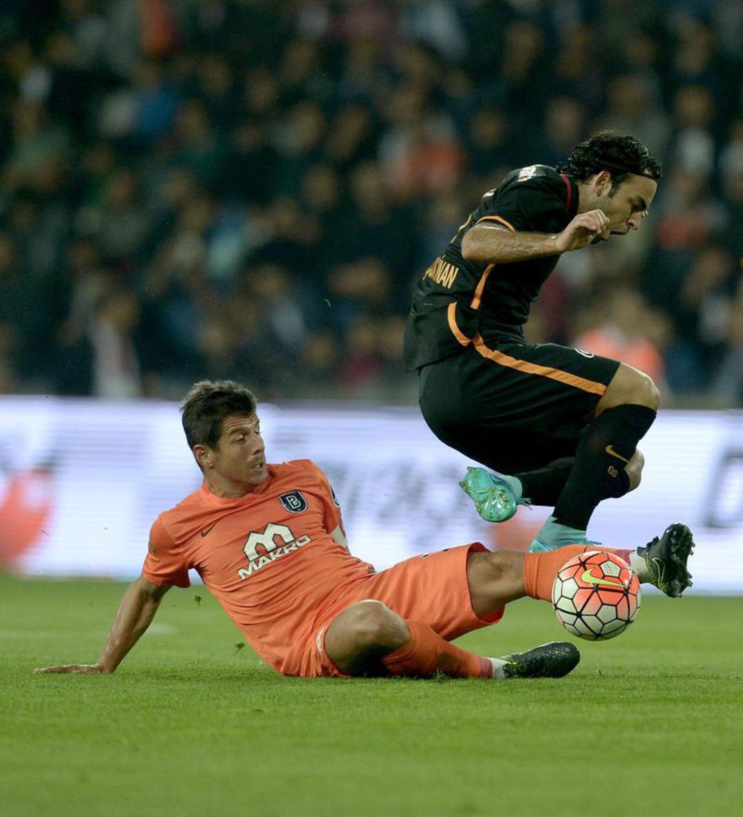 Başakşehir - Galatasaray ma&ccedil;ından kareler