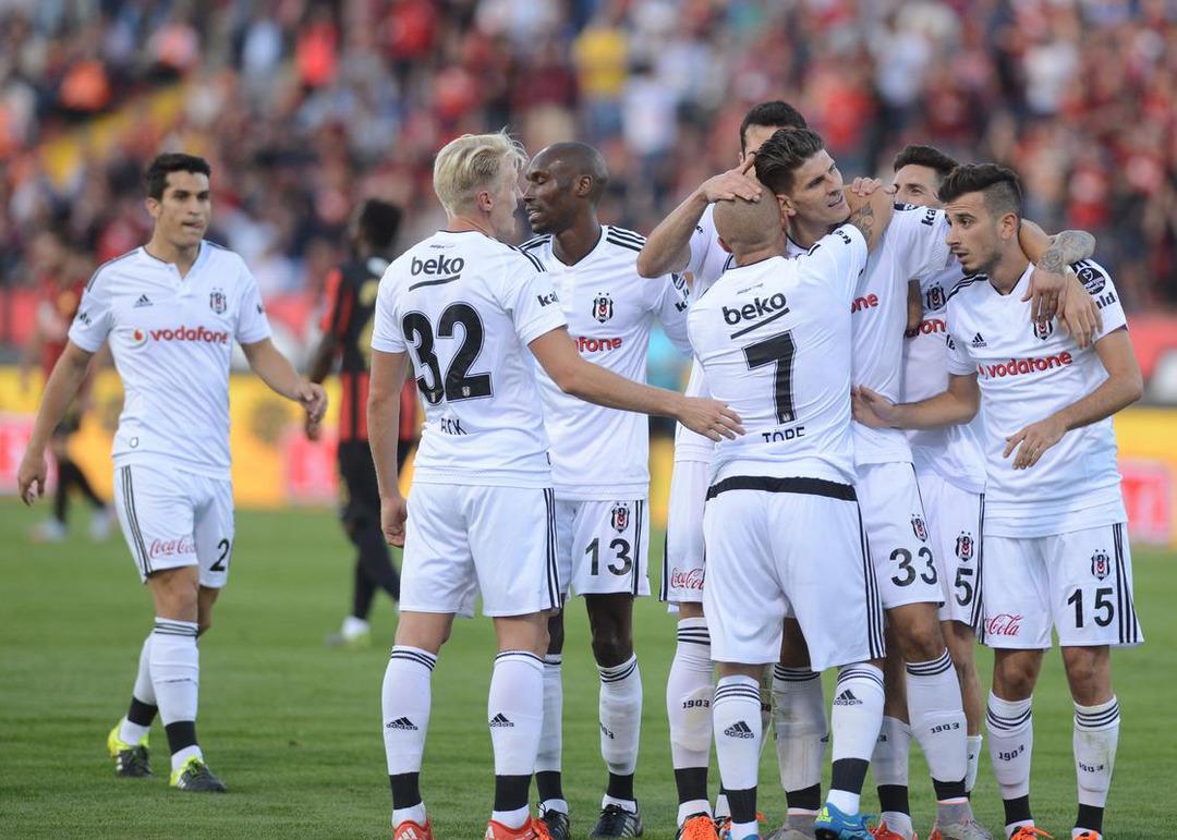 Eskişehirspor - Beşiktaş ma&ccedil;ından kareler 2015-2016