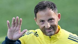 Fenerbah&ccedil;e'de iki ayrılık birden! Anlaşma sağlandı: İmza an meselesi