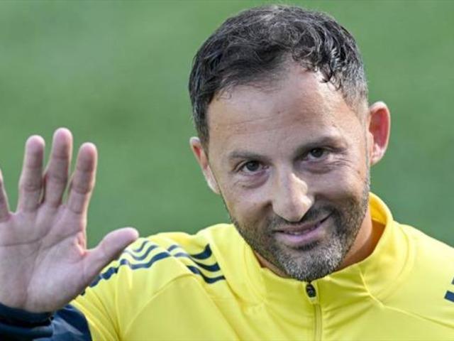 Fenerbah&ccedil;e'de iki ayrılık birden! Anlaşma sağlandı: İmza an meselesi