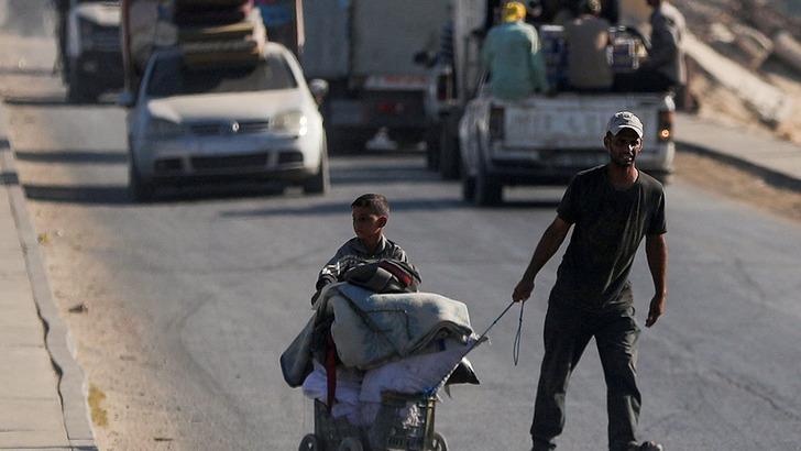 Gazze’de yeni göç dalgası! On binlerce kişi yine yollara düştü! İşte çok çarpıcı o görüntüler… G5