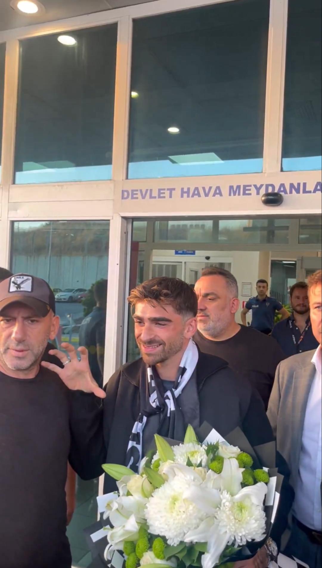 Transferde son gün bombası! Beşiktaş için İstanbul a geldi... 2