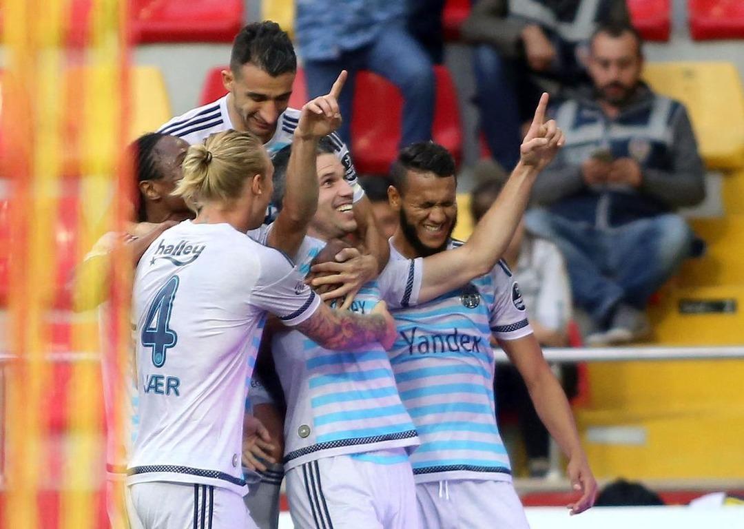 Kayserispor - Fenerbah&ccedil;e ma&ccedil;ından kareler 2015-2016