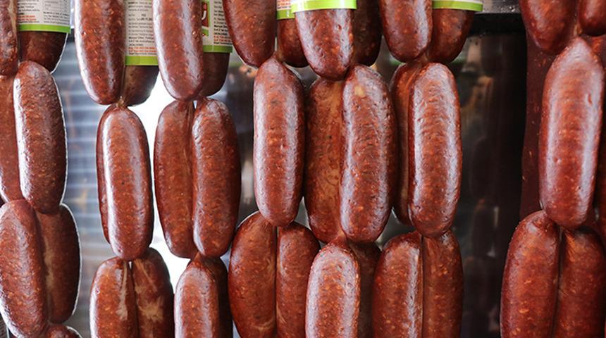 Tarım ve Orman Bakanlığı&rsquo;ndan yeni taklit ve tağşiş listesi: Sucuktan bakın ne &ccedil;ıktı!