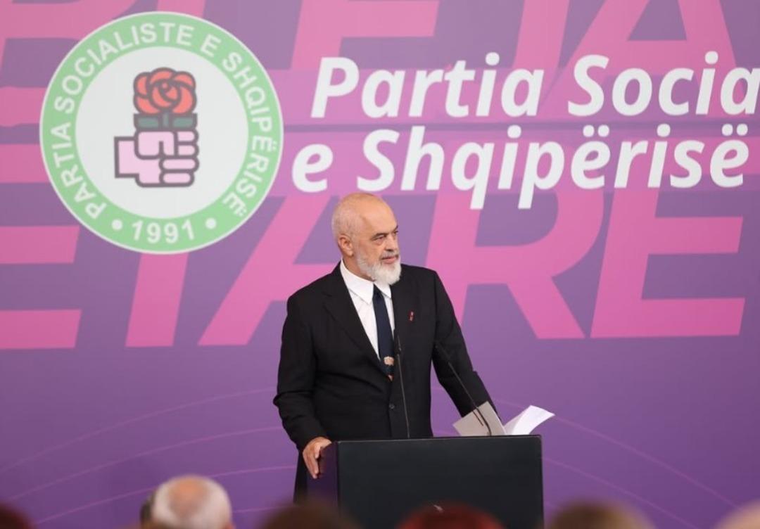 Arnavutluk ta yapay zeka botu kabineye bakan olarak atandı 1