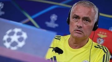 Fenerbahçe'den kısa süre önce ayrılan teknik direktör Jose Mourinho'nun yeni takımı açıklanıyor! İngiltere'ye geri mi dönüyor?