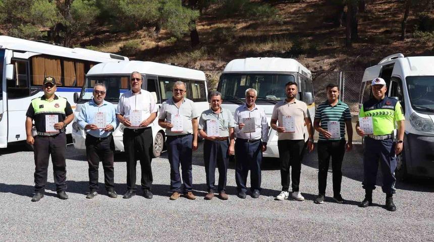 Manisa'da okul servislerine özel trafik denetimi