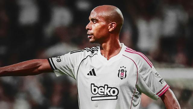 Beşiktaş, Joao Mario'yu AEK'e kiraladı