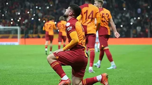 Galatasaray'da  4 kupa kazanmıştı... Sürpriz ayrılık! Transferin son günü gönderildi