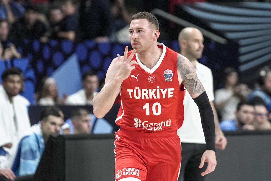 Yunanistan ı sürklase eden 12 Dev Adam Yunan basınında! Türkiye nin namağlup olması tesadüf değil" 3