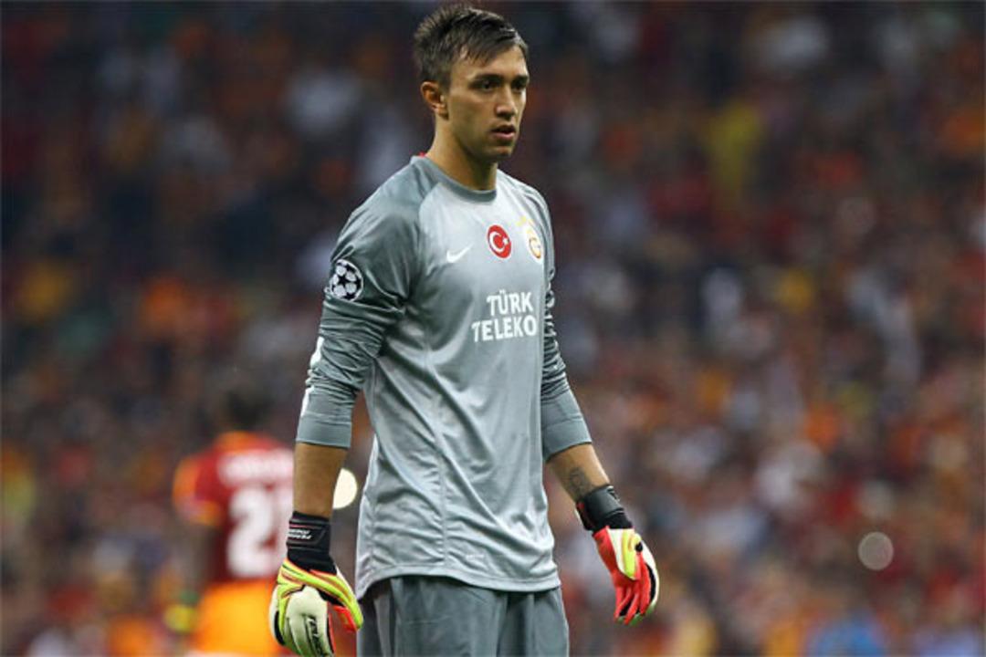Muslera'ya inanılmaz teklif! 82 milyon TL...
