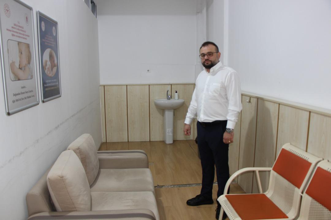 Sosyal medyada bebek emzirme odasına eleştiren anneye, başhekimden yanıt geldi: "Yapıcı eleştiriler çok değerli" 1