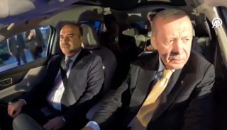 Cumhurbaşkanı Erdoğan’a Togg’un yeni modeli hediye edildi!