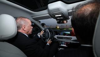 Cumhurbaşkanı Erdoğan’a Togg’un yeni modeli hediye edildi!