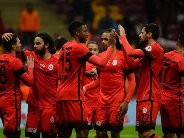 Galatasaray-Karşıyaka maçından kareler