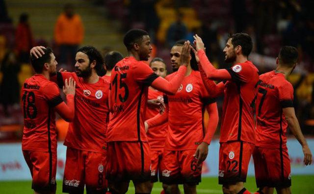 Galatasaray-Karşıyaka maçından kareler