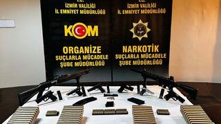 İzmir'de silah kaçakçılığı ve uyuşturucu operasyonu: 7 tutuklama