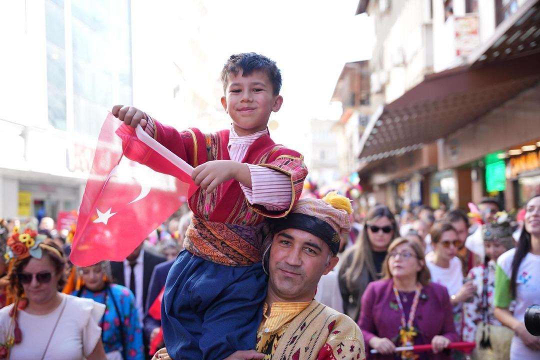 Türkiye Kültür Yolu Festivali Gaziantep te! Lezzet şöleni yaşanacak... Şehir Picasso ile tanışacak 6