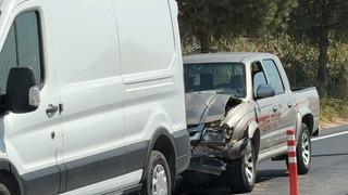 4 aracın karıştığı kazada anne ve 3 aylık bebeği yaralandı