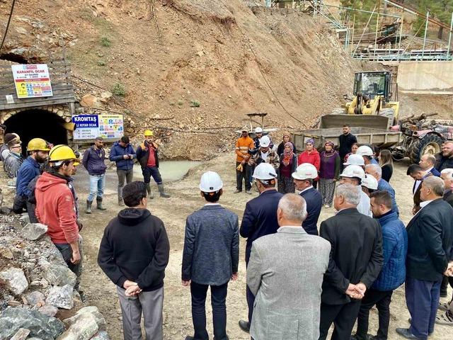 Göçük altındaki madencilerden birisi kurtarıldı 1