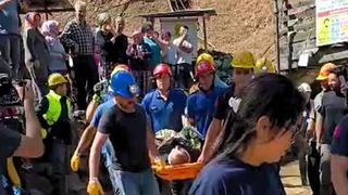 Göçük altındaki madencilerden birisi kurtarıldı