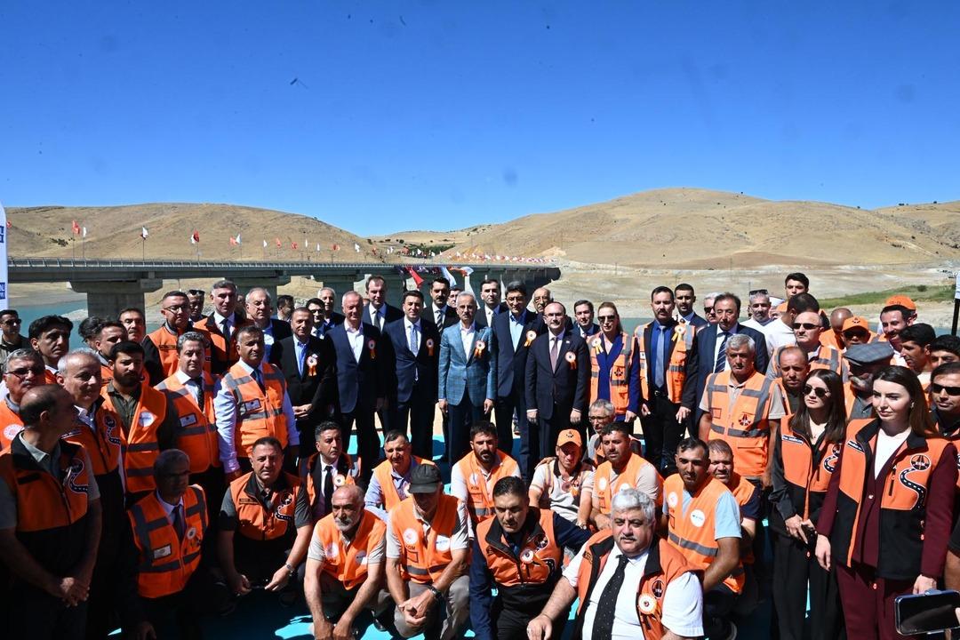 Bakan Uraloğlu toplu açılış töreninde konuştu: Tunceli de 3 proje ile  519 milyon liralık dev tasarruf 2