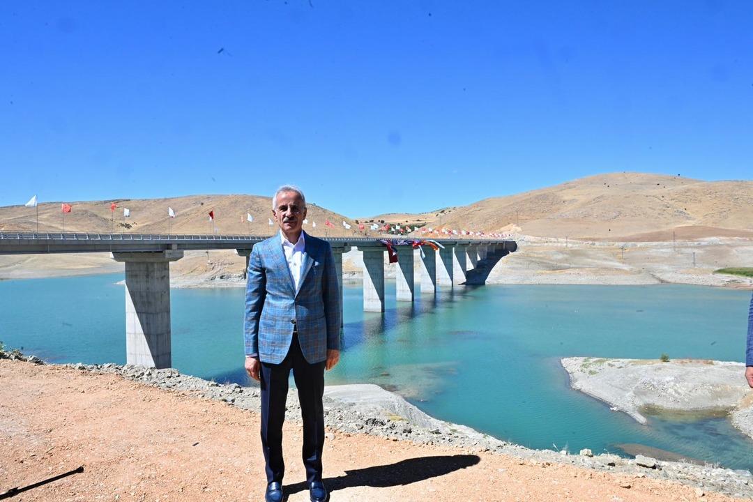 Bakan Uraloğlu toplu açılış töreninde konuştu: Tunceli de 3 proje ile  519 milyon liralık dev tasarruf 3