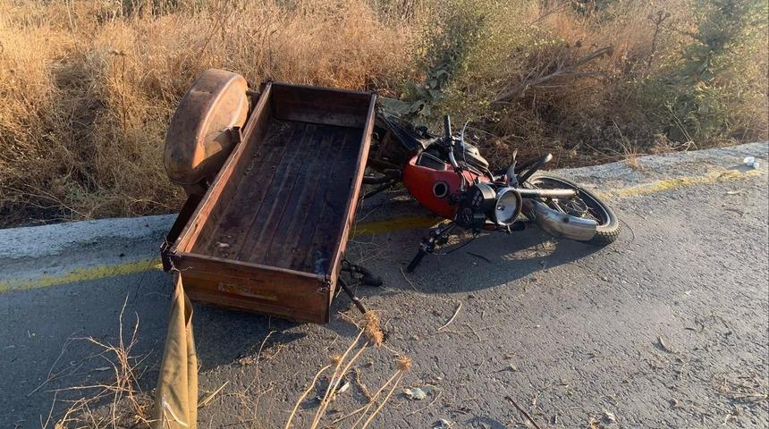 Manisa’da kamyonetle sepetli motosiklet çarpıştı: 1 ölü