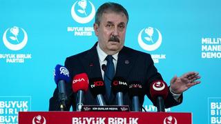 Destici'den dikkat çeken teklif! Yaş sınırını 15 olarak belirledi: 'Çetelerin hareket alanlarını genişletiyor'