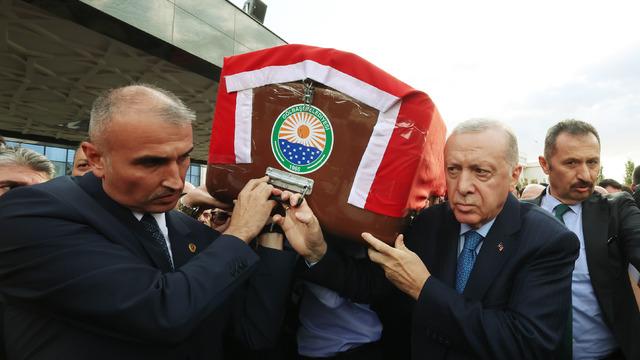 Cumhurbaşkanı Başdanışmanı Hamdi Kılıç son yolculuğuna uğurlandı! Cumhurbaşkanı Erdoğan da katıldı