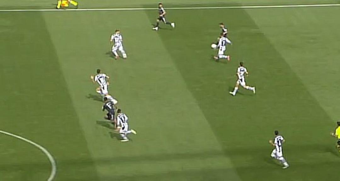 Real Madrid de Arda Güler yine iş başında! Real Sociedad ı da avladı... 3