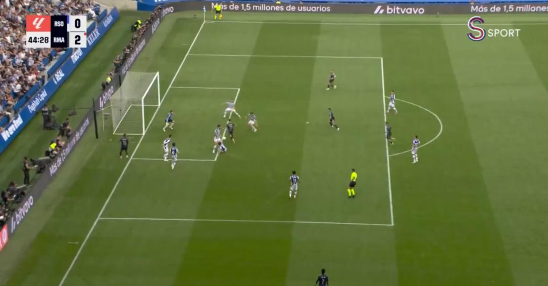 Real Madrid de Arda Güler yine iş başında! Real Sociedad ı da avladı... 2