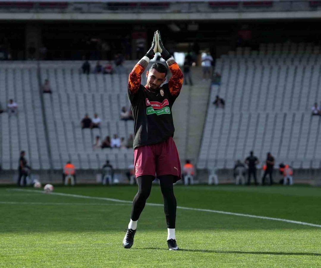 Galatasaray, Eyüpspor u da 2-0 mağlup ederek Süper Lig deki serisini devam ettirdi! 2