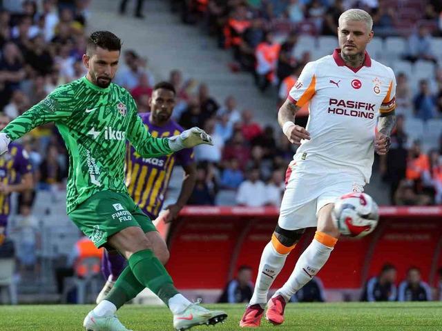 Galatasaray, Eyüpspor'u da 2-0 mağlup ederek Süper Lig'deki serisini devam ettirdi!
