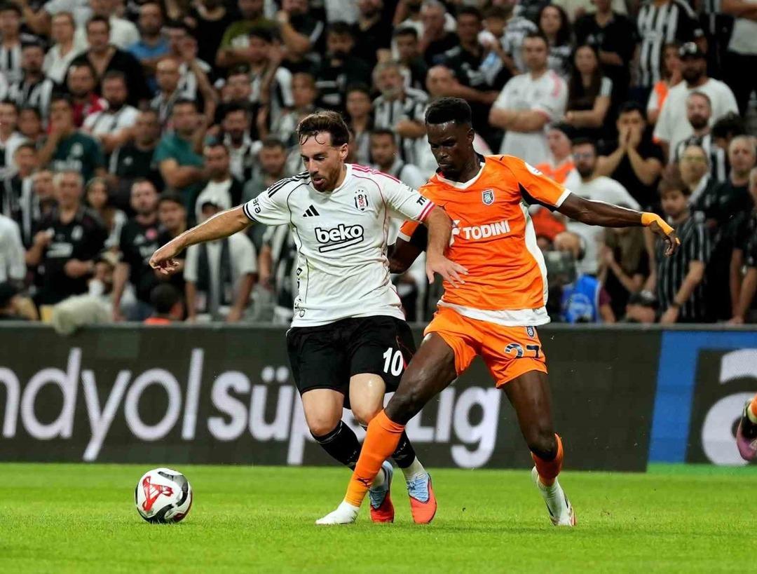 Beşiktaş son dakikada Cengiz Ünder le altın buldu! Süper Lig de haftanın maçı... Kırmızı kartlar, direkten dönen top ve son dakika golü 2