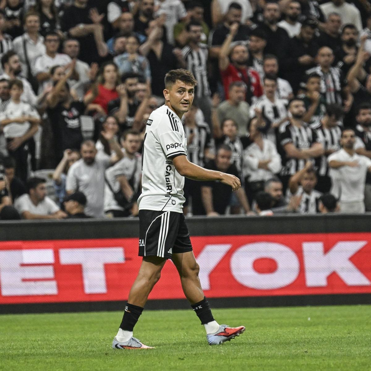 Beşiktaş ta Cengiz Ünder son dakikada Tüpraş Stadyumunu yıktı! Sergen Yalçın ın daha önce Milli yıldızla ilgili söyledikleri sosyal medyada patladı... 1