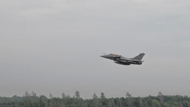 Polonya'da NATO savaş uçakları Rus tehdidi nedeniyle Ukrayna sınırına sevk edildi